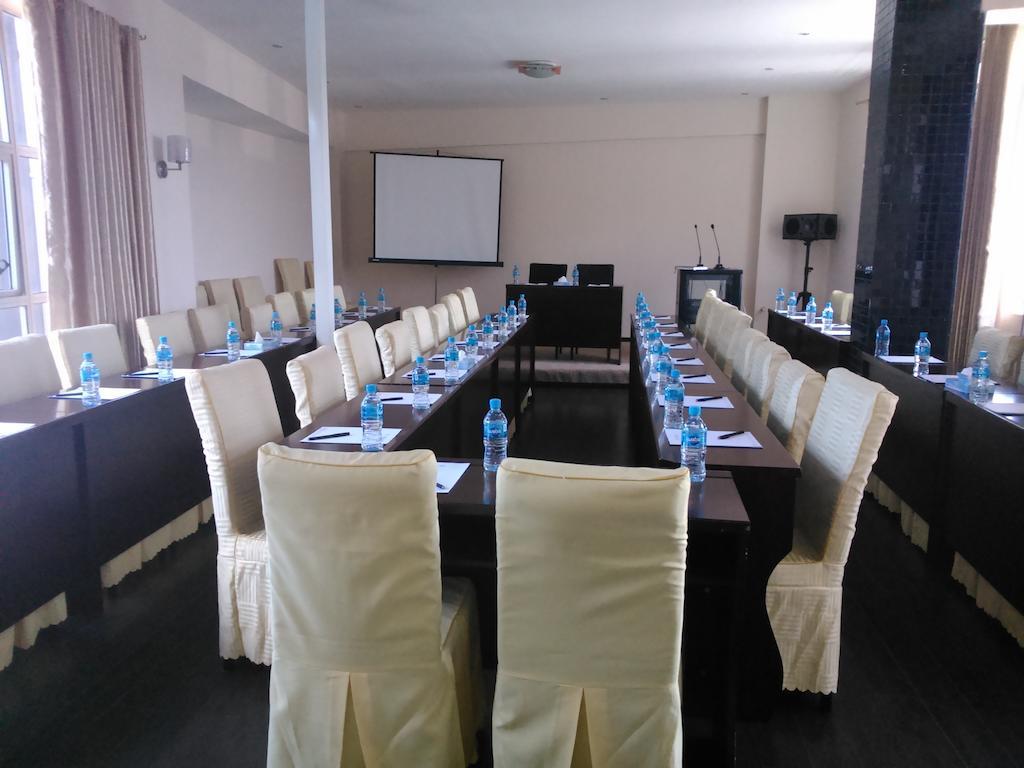 Nanchang Hotel Найроби Екстериор снимка