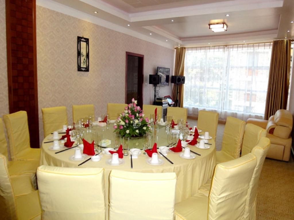 Nanchang Hotel Найроби Екстериор снимка