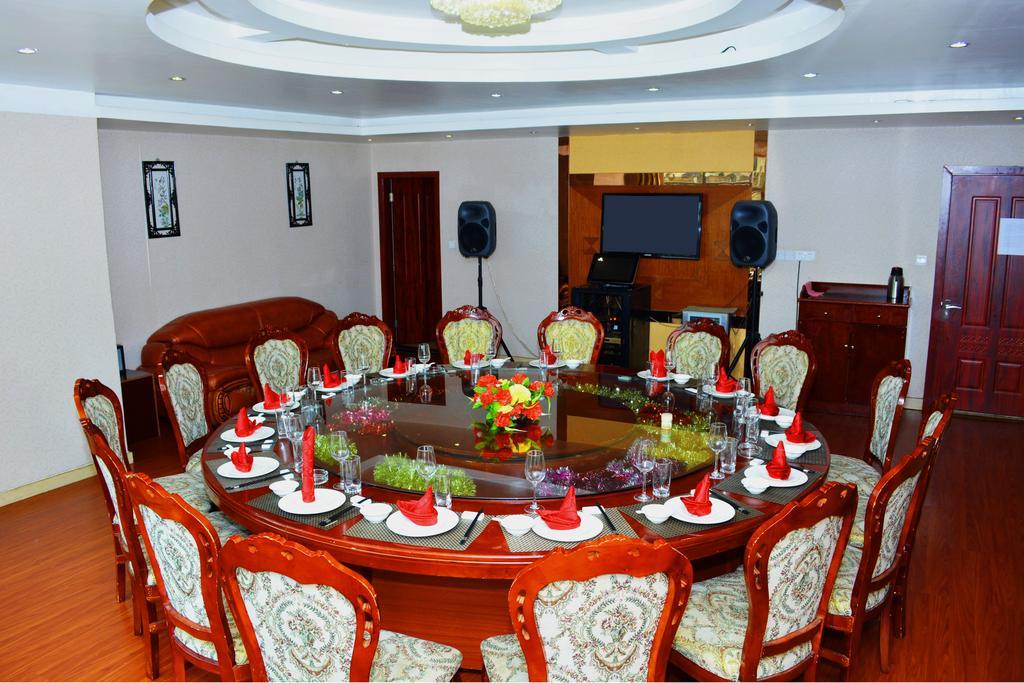 Nanchang Hotel Найроби Екстериор снимка