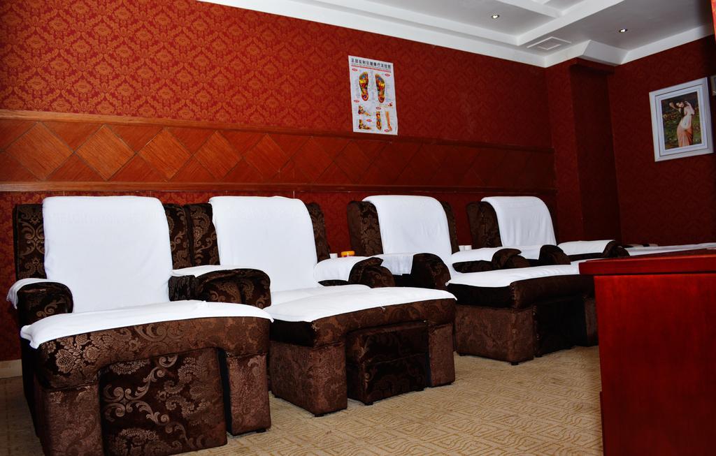 Nanchang Hotel Найроби Екстериор снимка